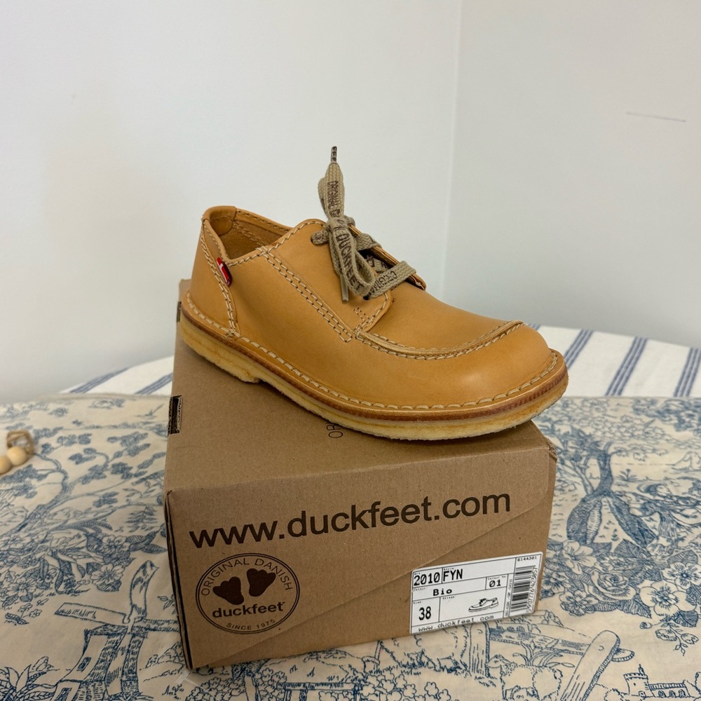 Duck feet shoes